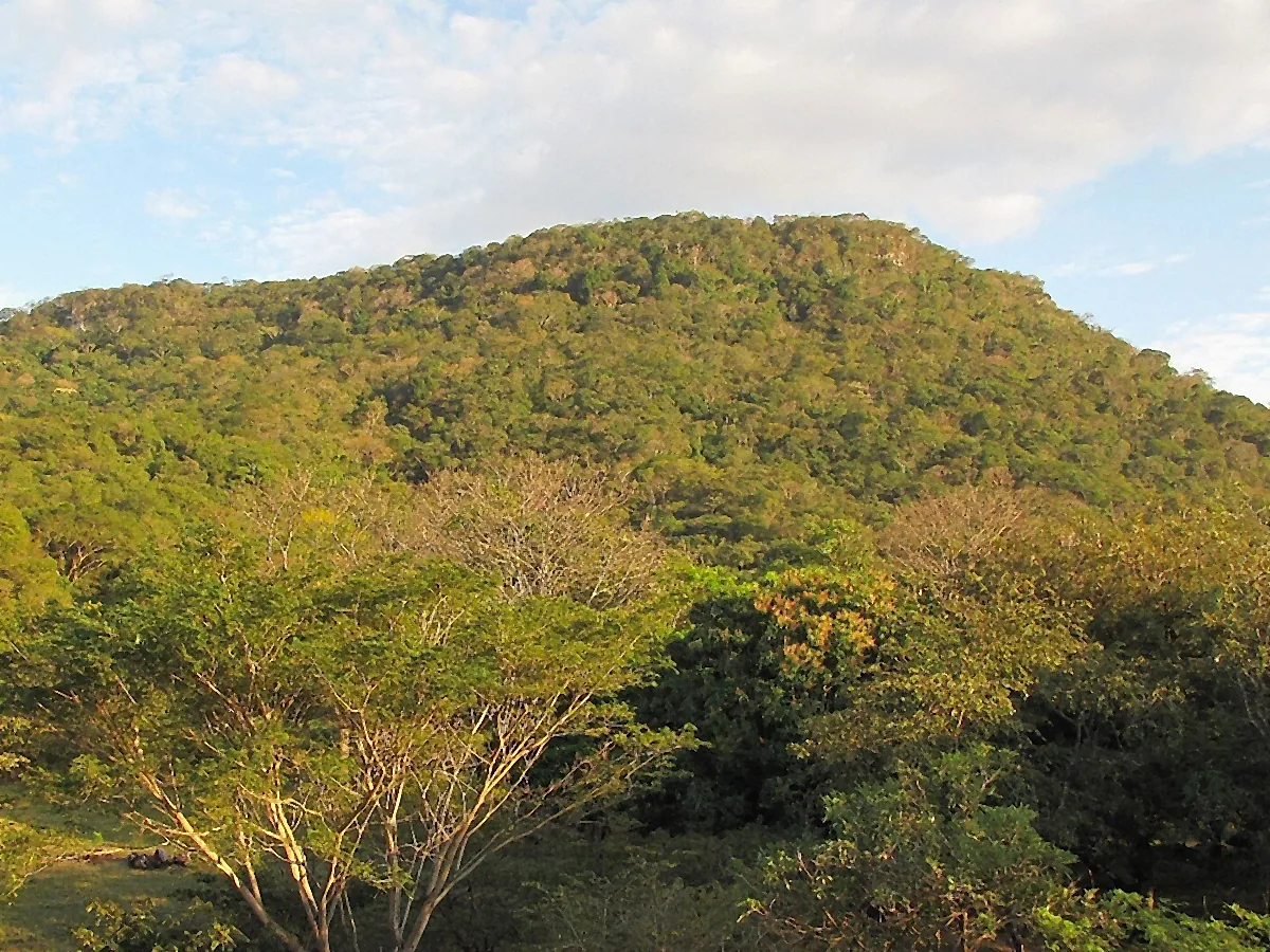 Barra Honda National Park: viewpoint and trails