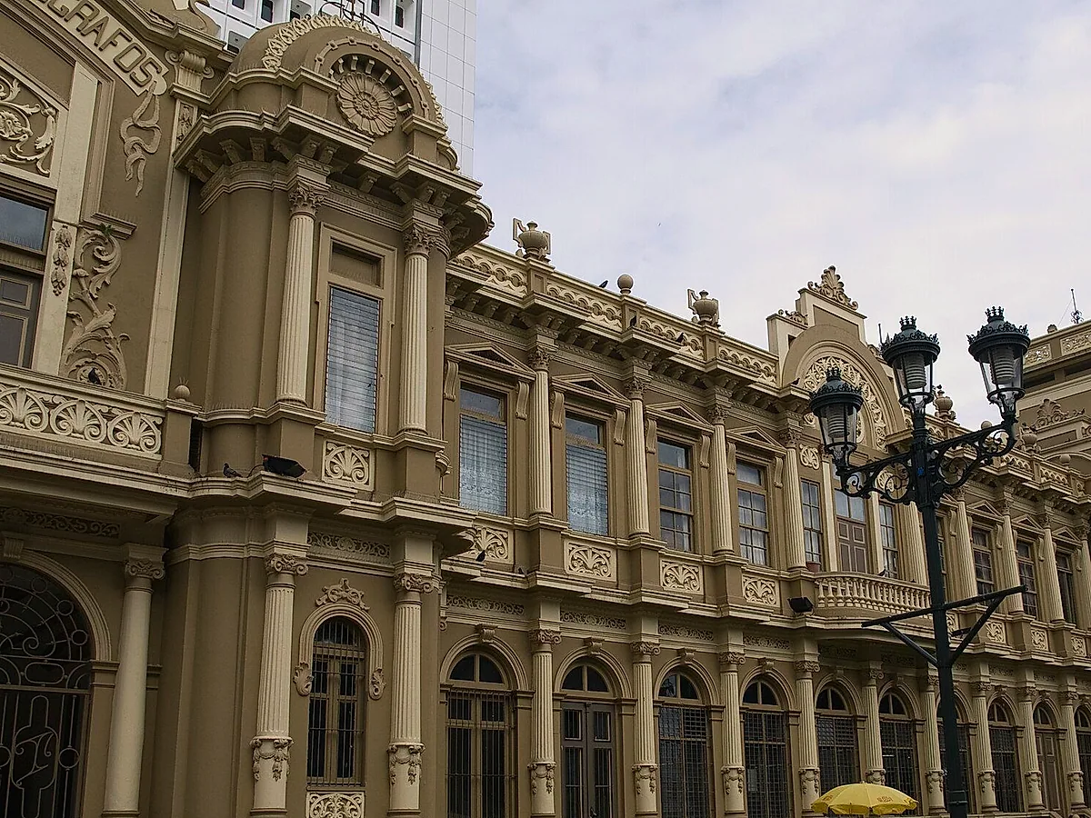 Central Post Office Building and Philatelic Museum