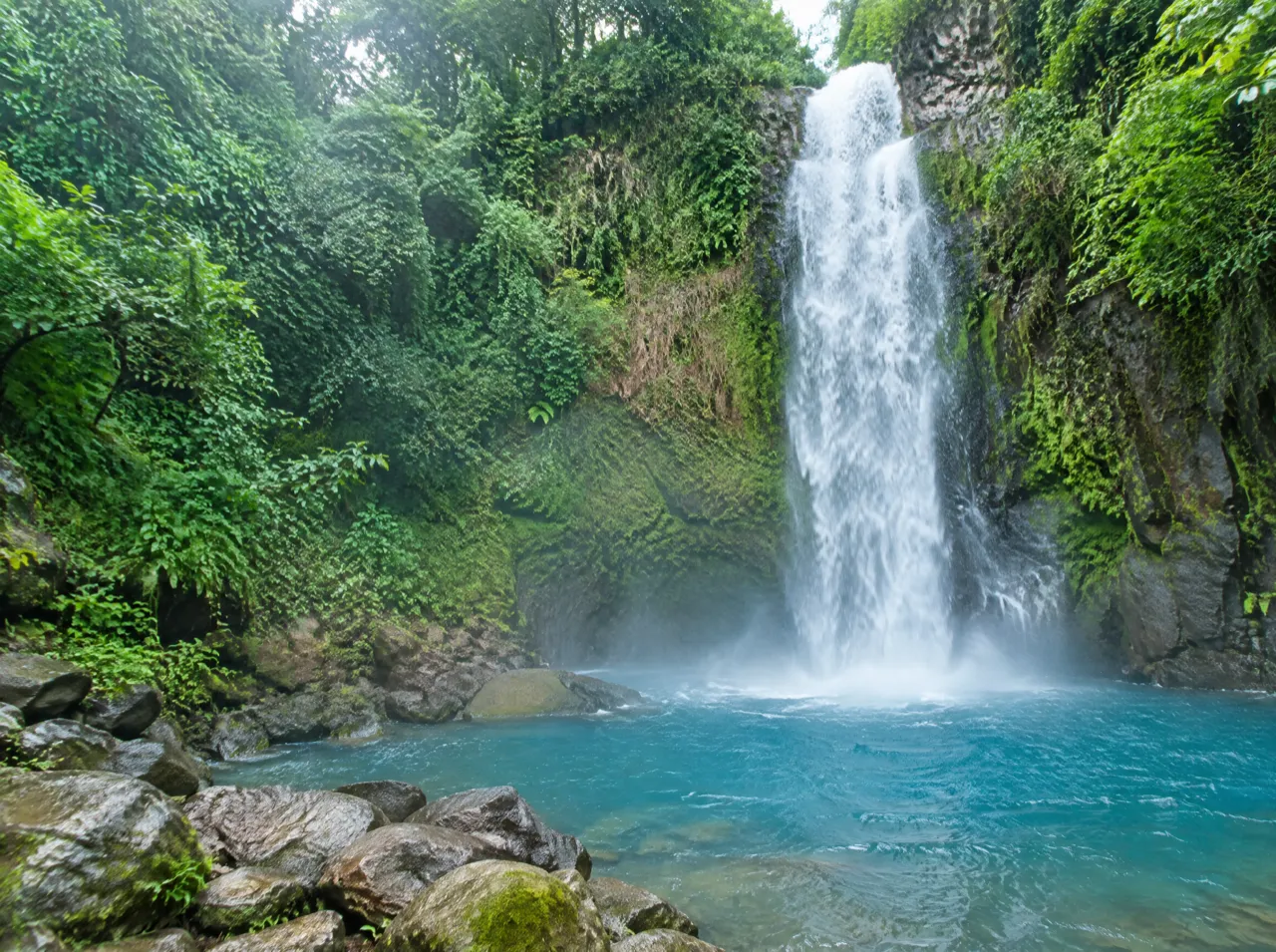 La Cangreja waterfall