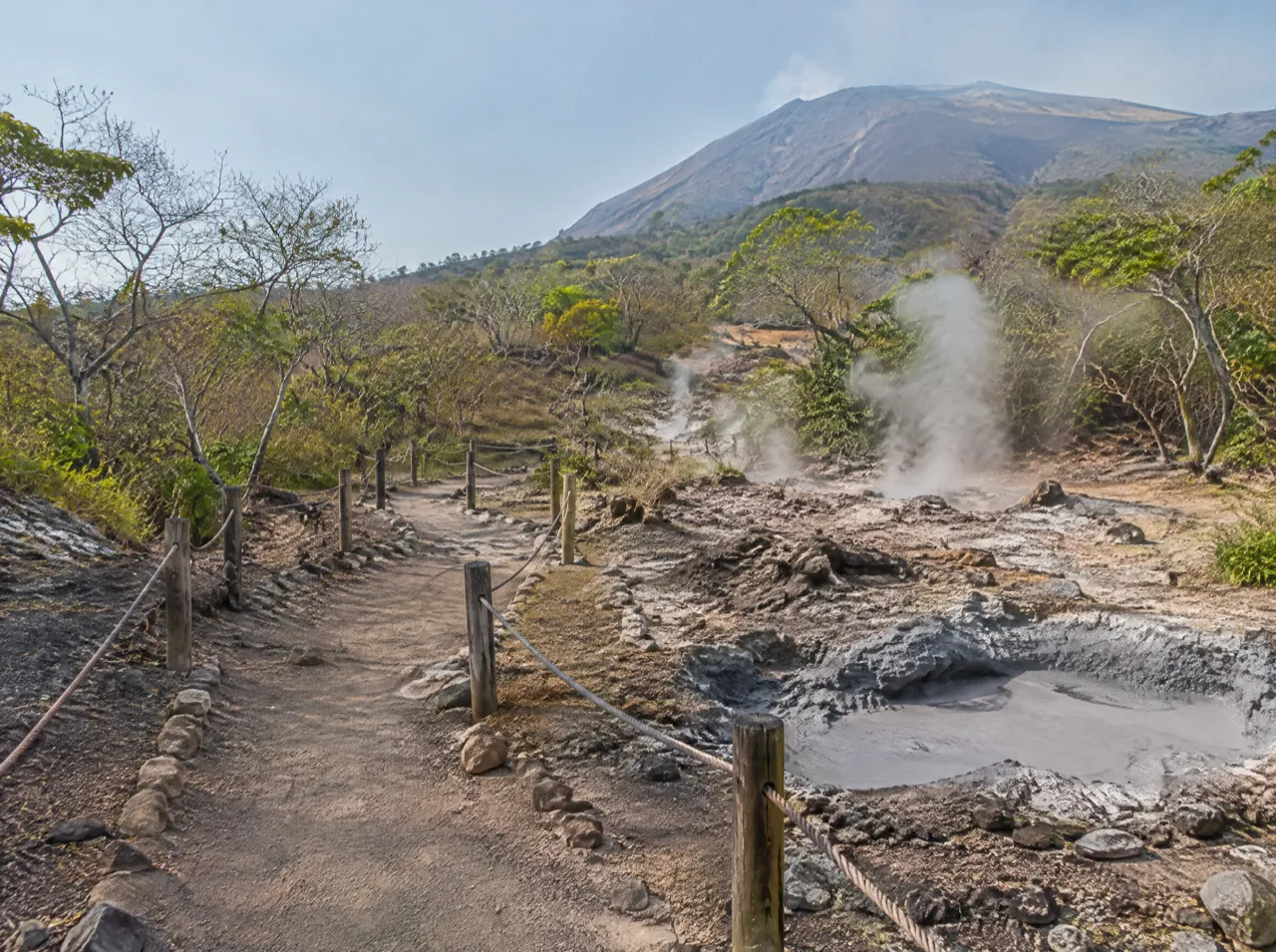 Las Pailas trail, Pailas sector, via Curubandé