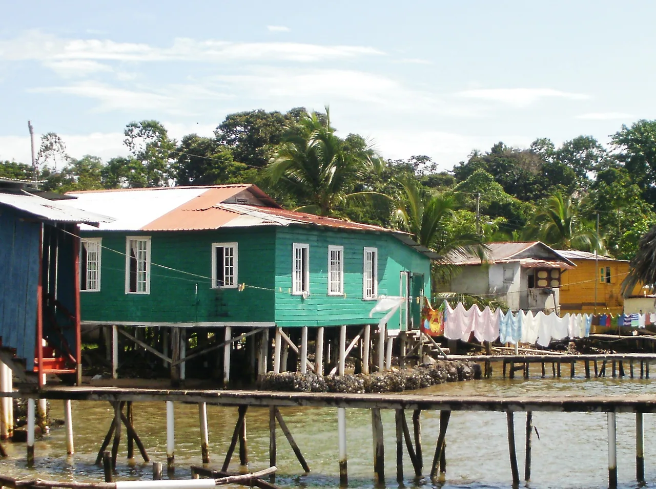 Old Bank (pueblo de Bastimentos)